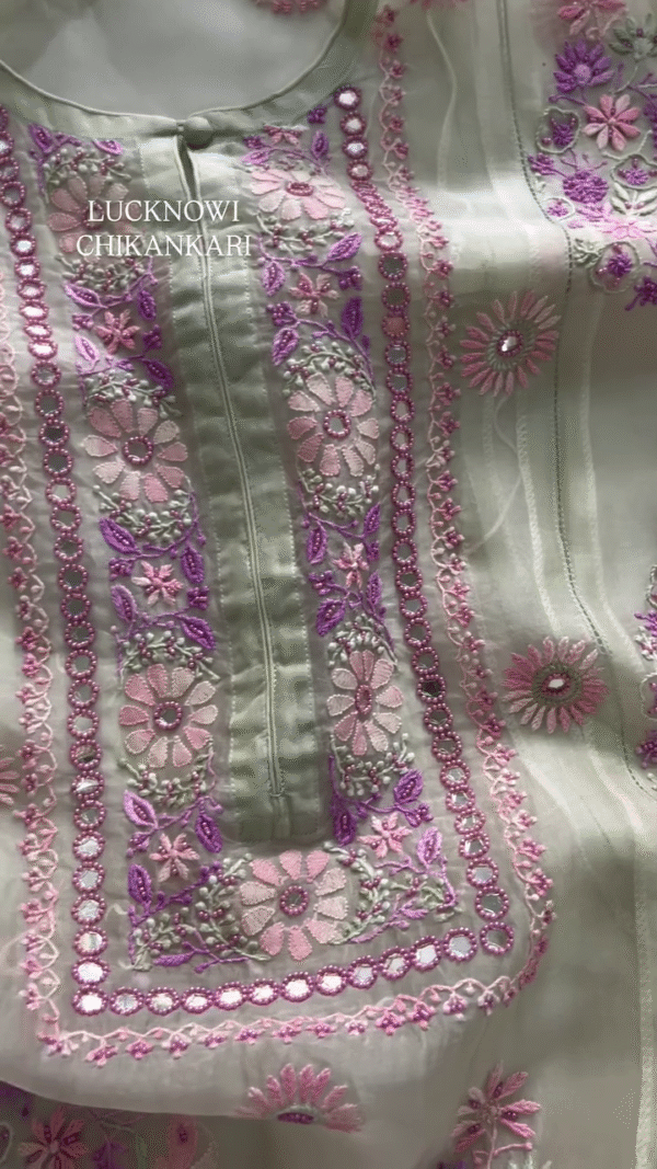 Elegant Chikankari Kurta with Mirror Work