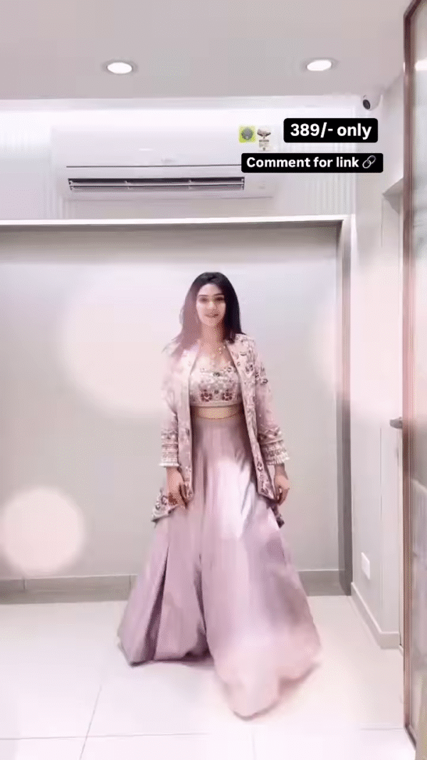 Elegant Embroidered Lehenga Set – Designer Look at an Affordable Price