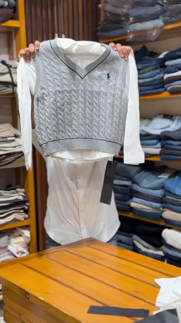 Preppy Cable‑Knit Sweater Vest & Shirt Set 🎓✨
