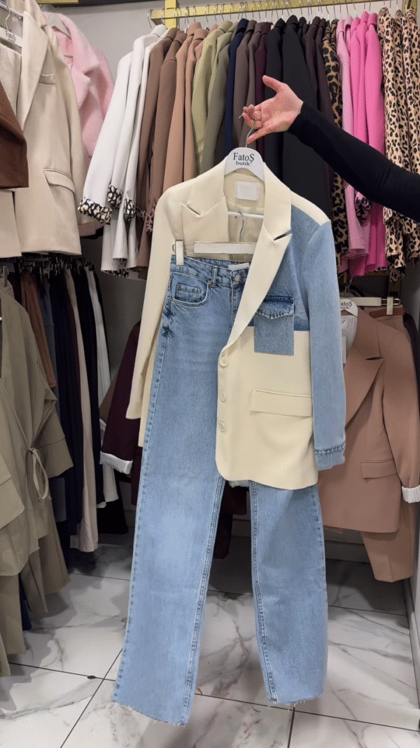 Trendy Denim & Blazer Co-Ord Set – A Chic Fusion of Style